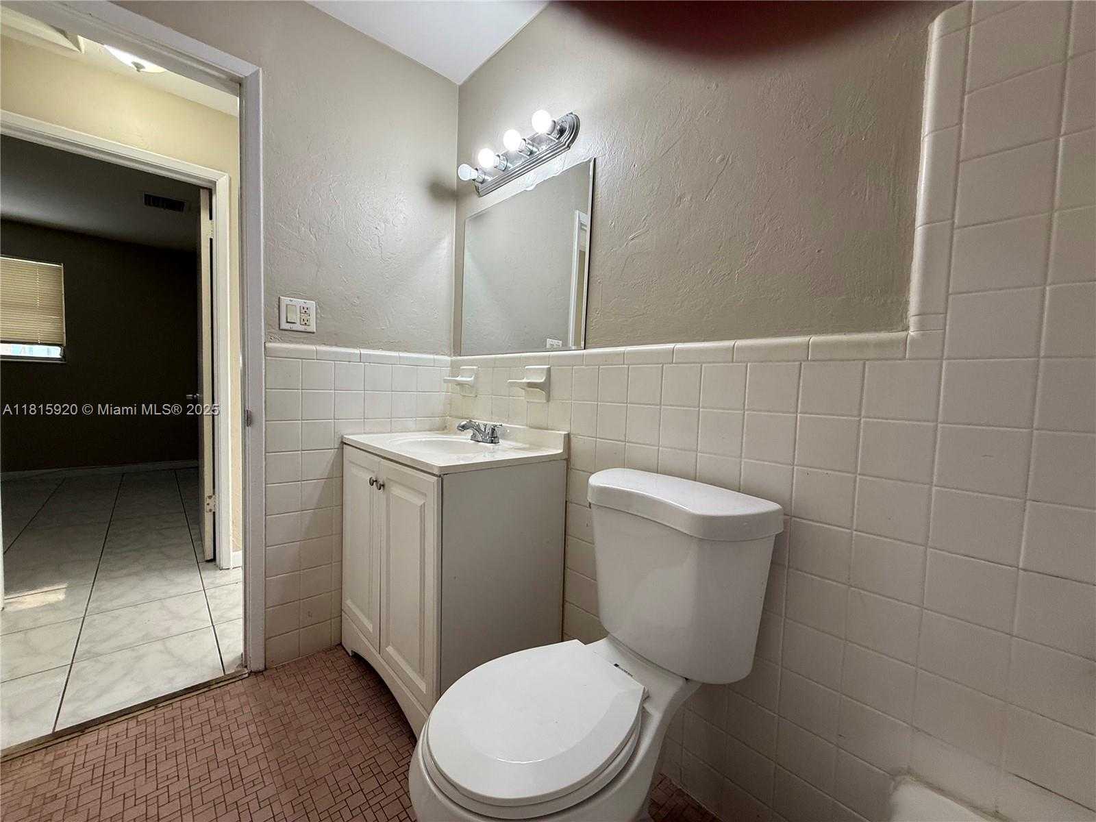 Small Image of 5654 NORTH EAST 5TH AVE, Oakland Park Number 17