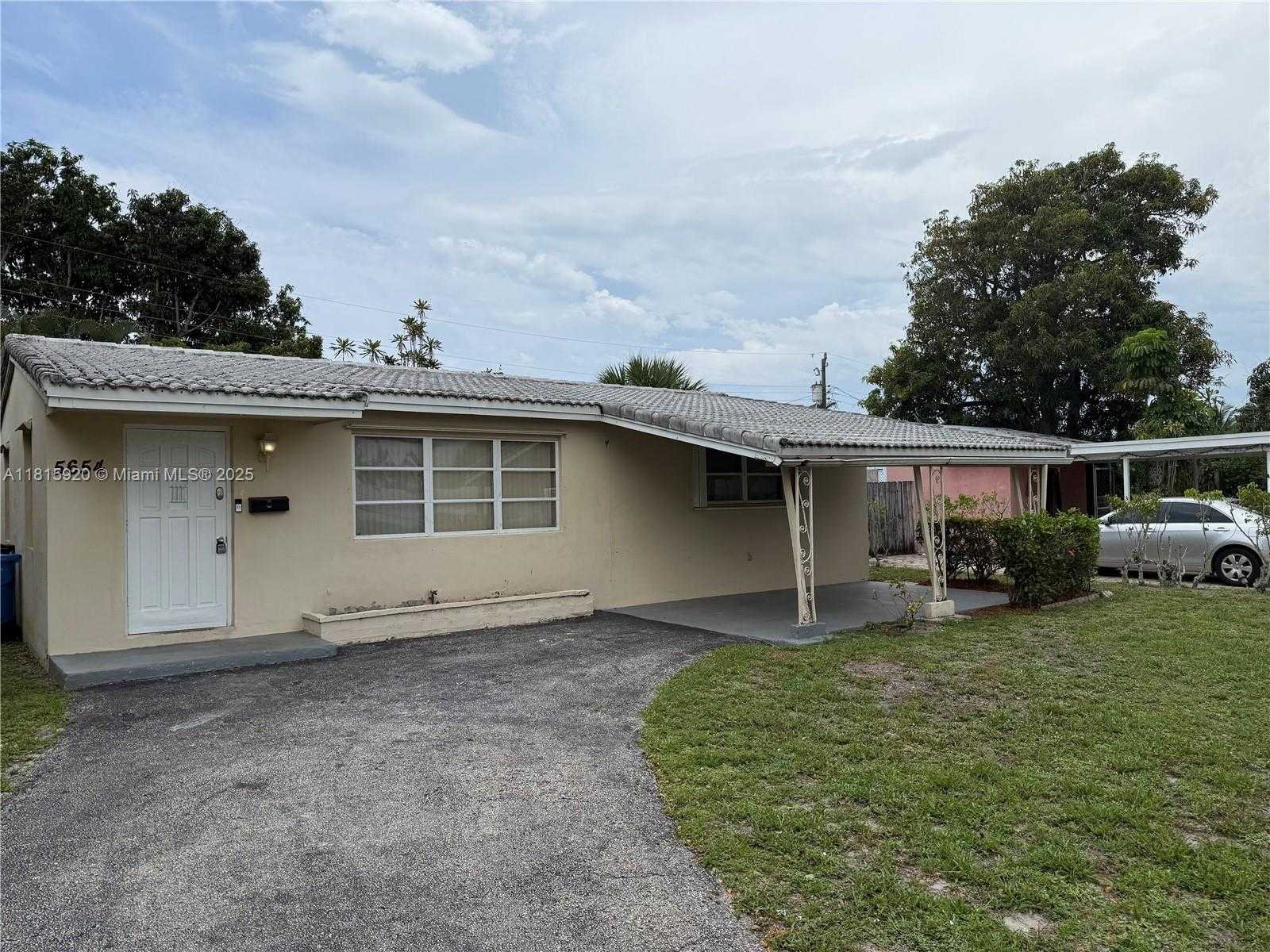 Small Image of 5654 NORTH EAST 5TH AVE, Oakland Park Number 3