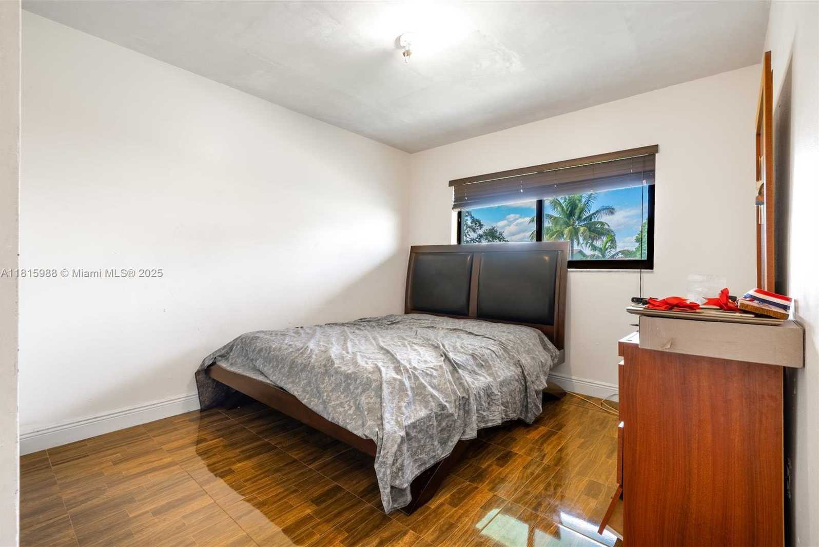 Small Image of 722 NORTH WEST 170TH ST, Miami Gardens Number 18