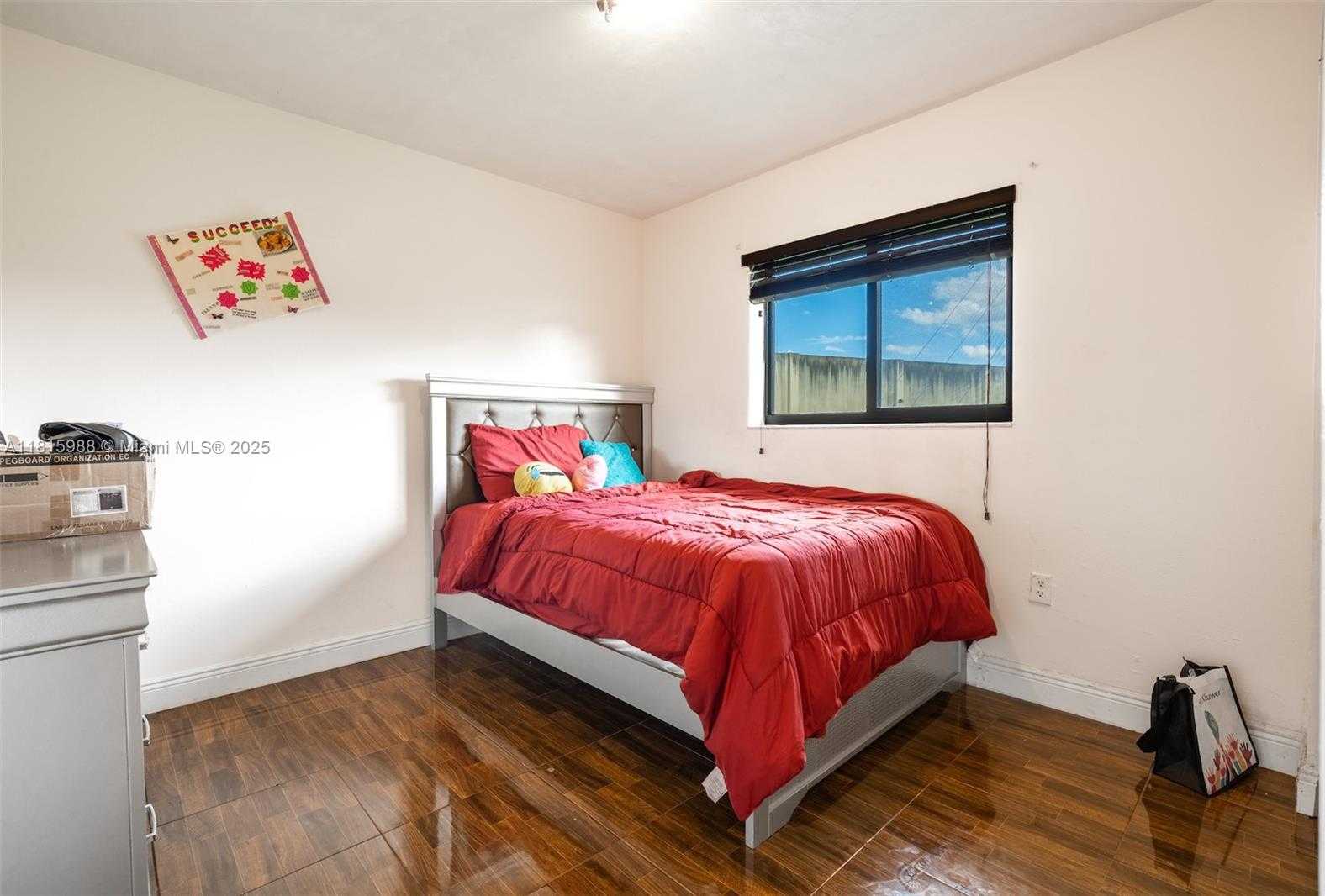 Small Image of 722 NORTH WEST 170TH ST, Miami Gardens Number 19