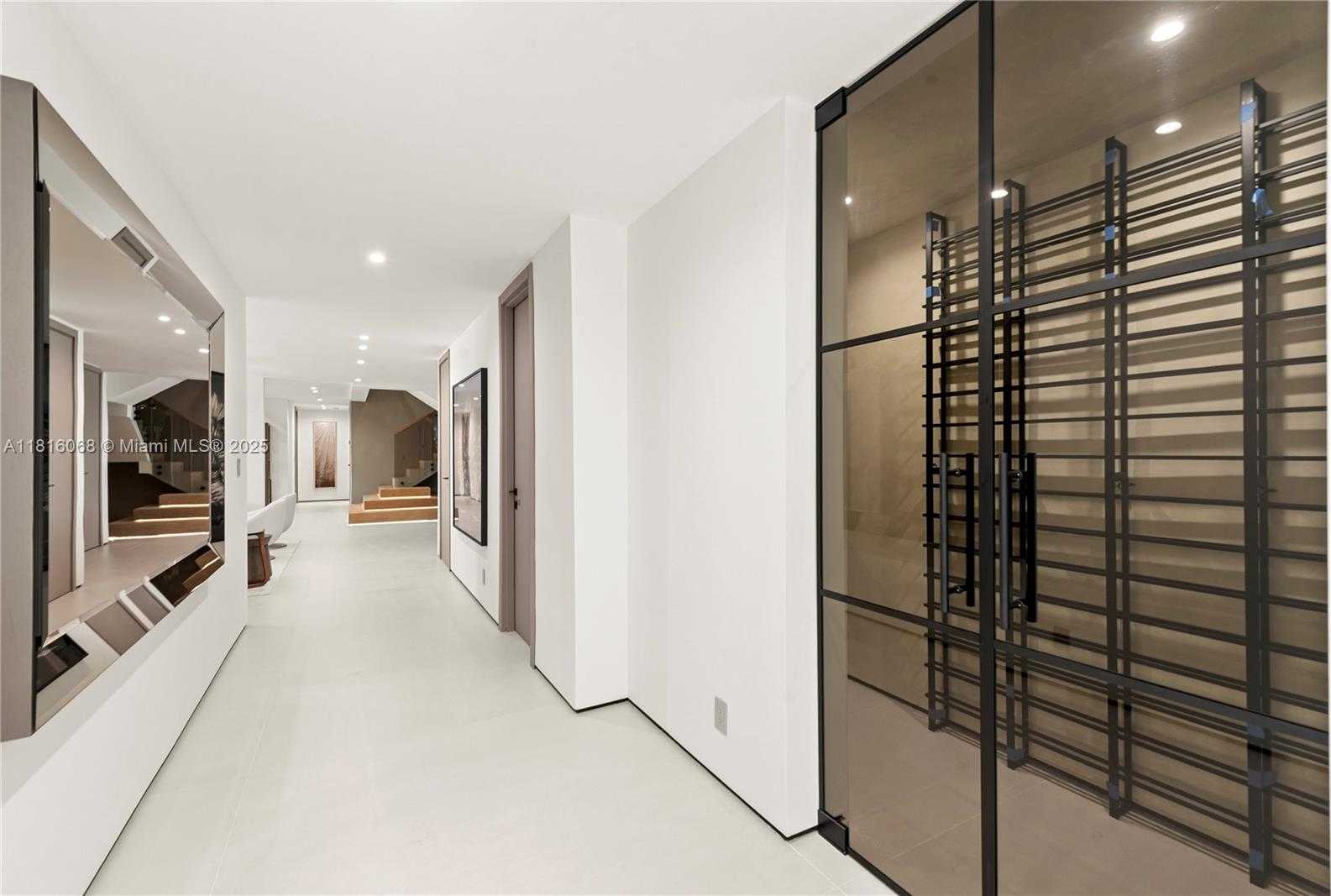 Small Image of 3209 NORTH EAST 169TH ST, North Miami Beach Number 19