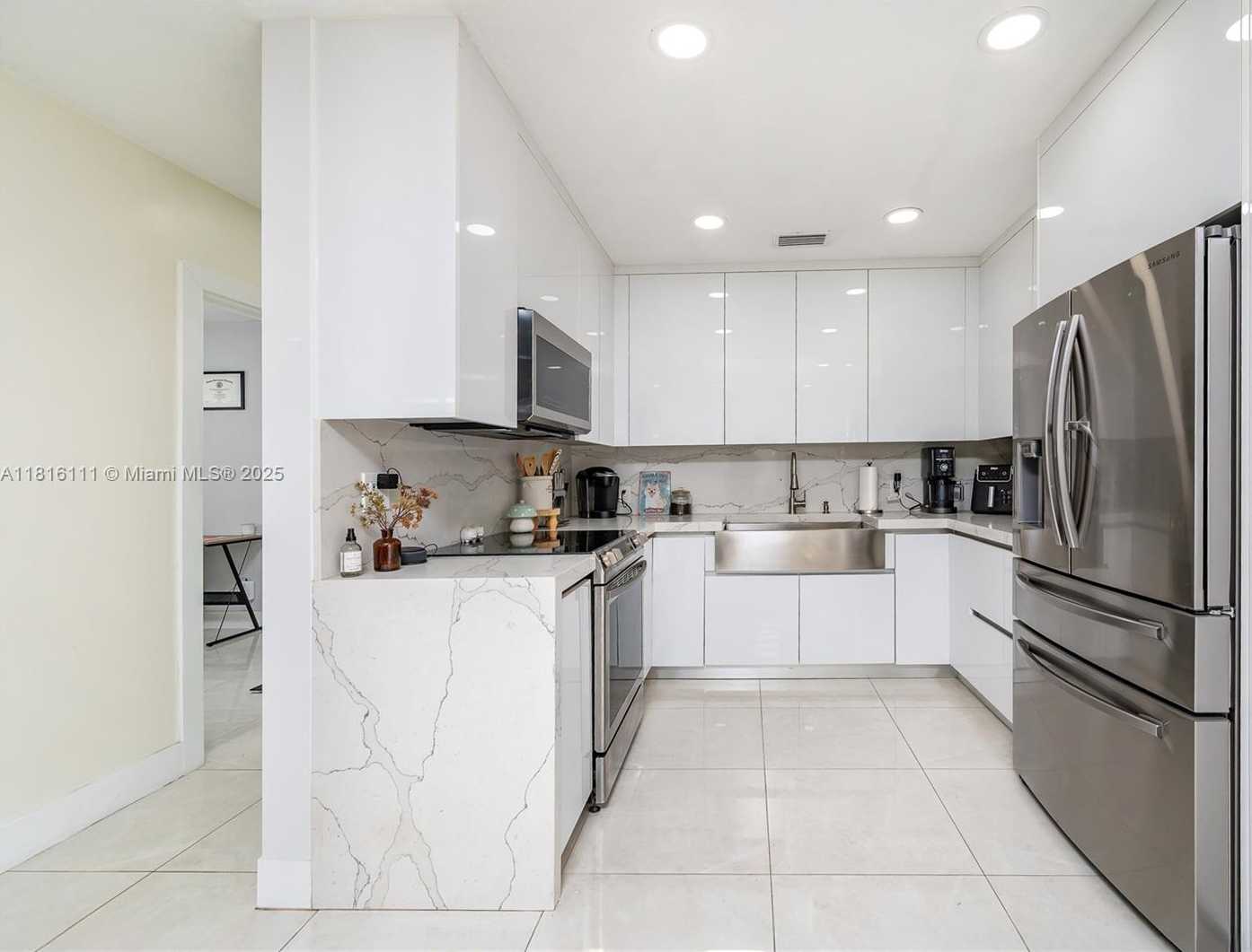 Small Image of 220 EAST 62ND ST, Hialeah Number 10
