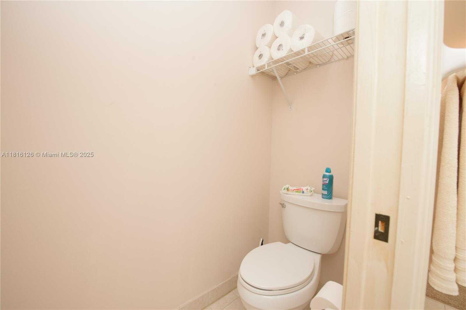 Small Image of 5402 NORTH WEST 110TH AVE, Doral Number 12