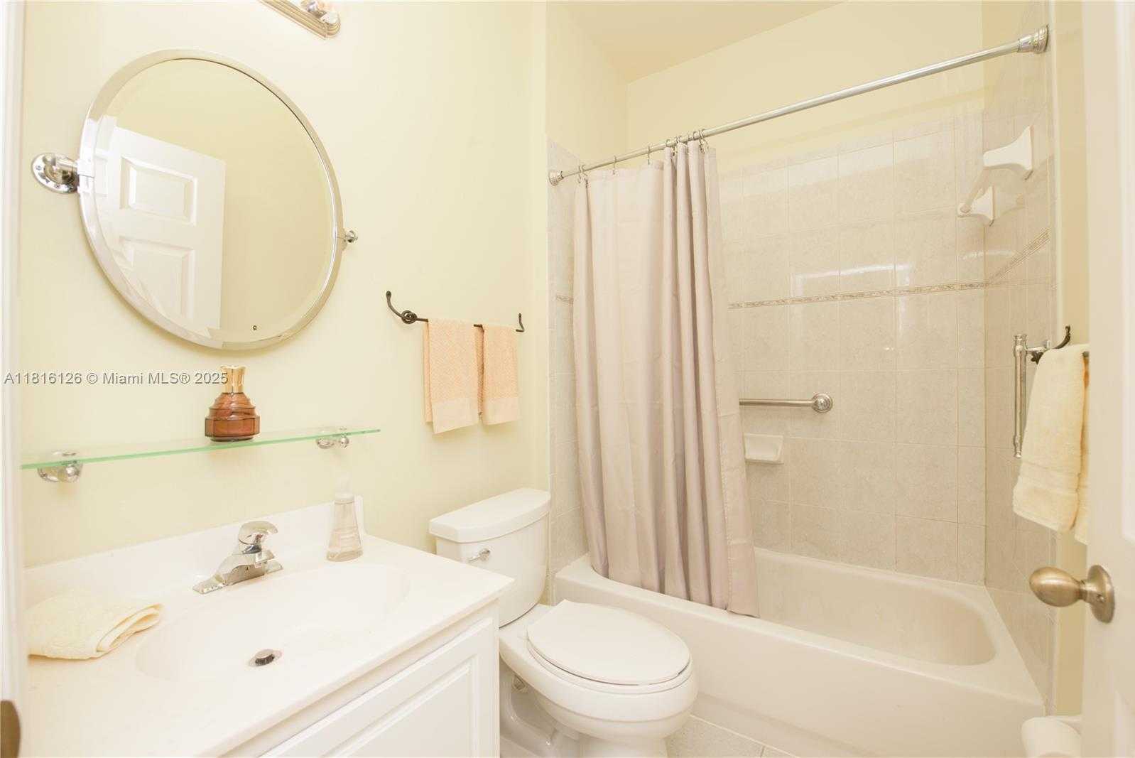 Small Image of 5402 NORTH WEST 110TH AVE, Doral Number 14