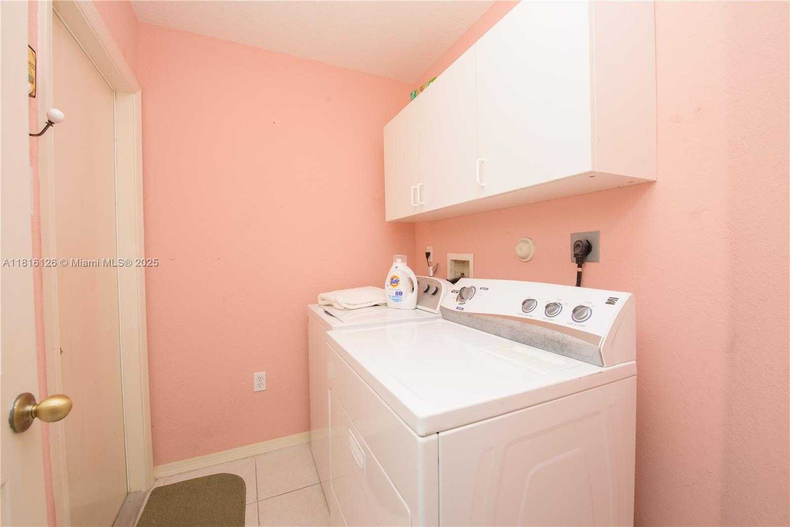 Small Image of 5402 NORTH WEST 110TH AVE, Doral Number 18
