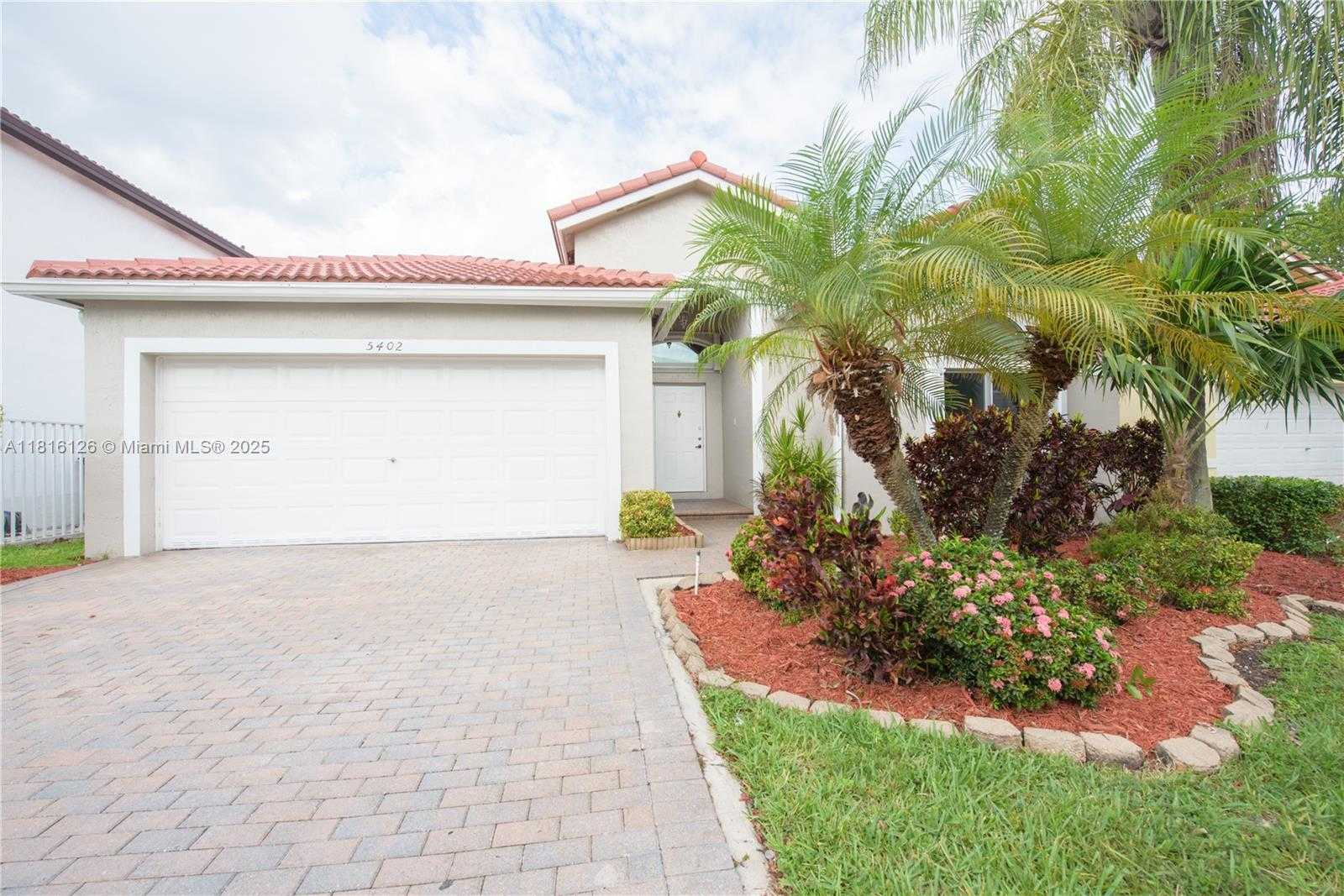 Small Image of 5402 NORTH WEST 110TH AVE, Doral Number 32