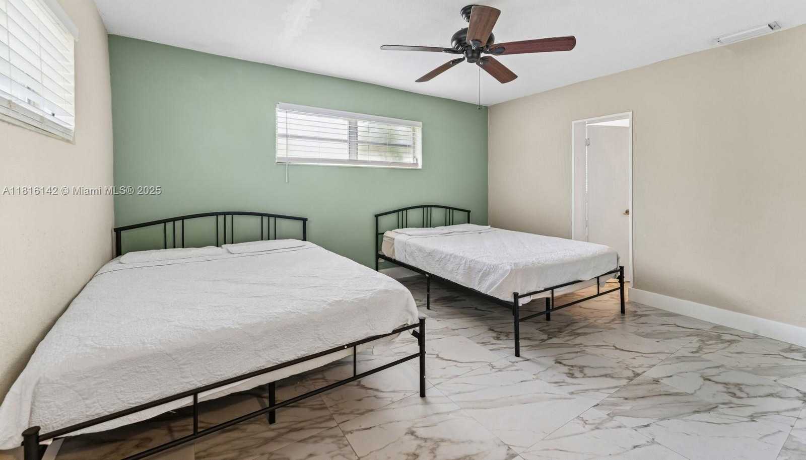 Small Image of 919 NORTH EAST 4TH ST, Hallandale Beach Number 15