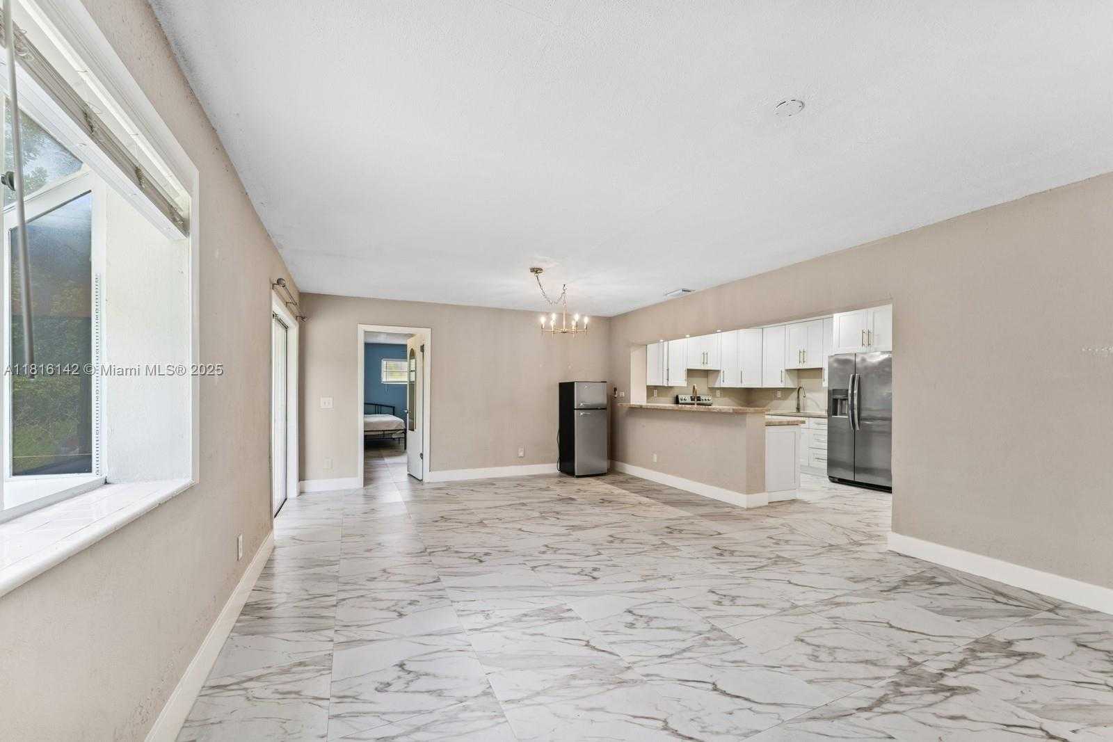 Small Image of 919 NORTH EAST 4TH ST, Hallandale Beach Number 9