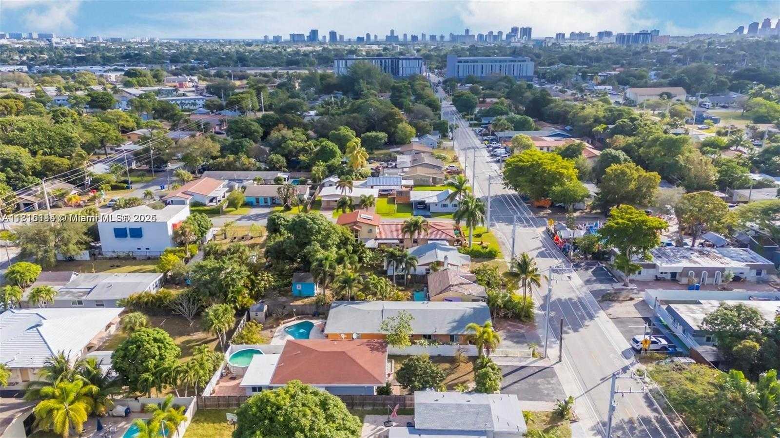 Small Image of 735 NORTH EAST 38TH ST, Oakland Park Number 21