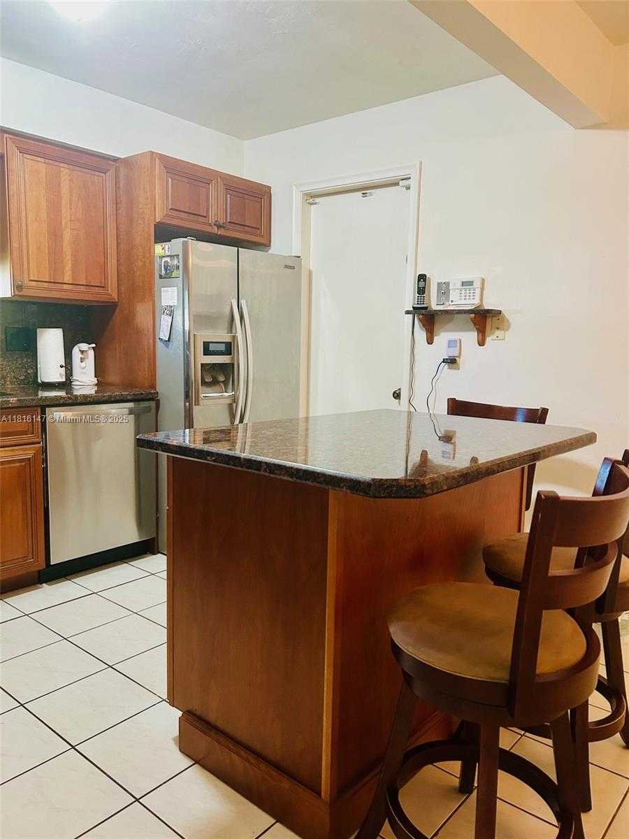 Small Image of 17221 SOUTH WEST 87TH CT, Palmetto Bay Number 11