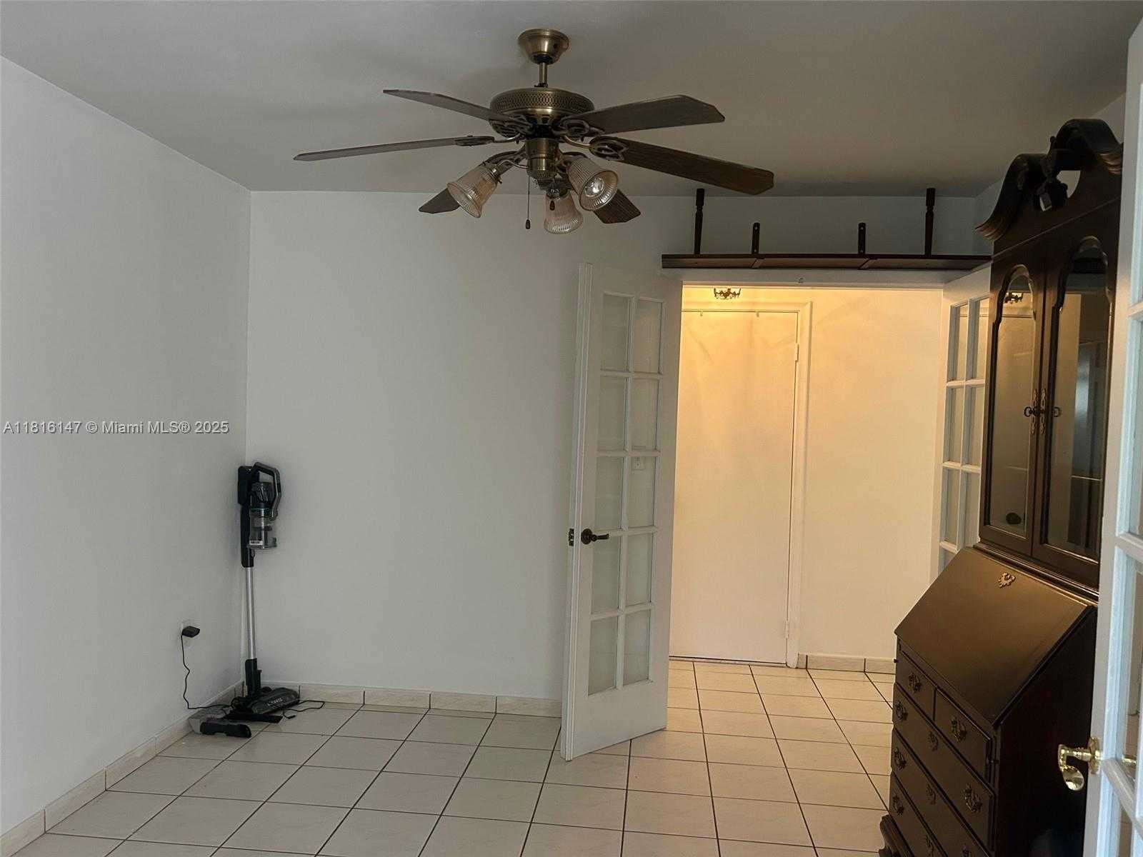 Small Image of 17221 SOUTH WEST 87TH CT, Palmetto Bay Number 14
