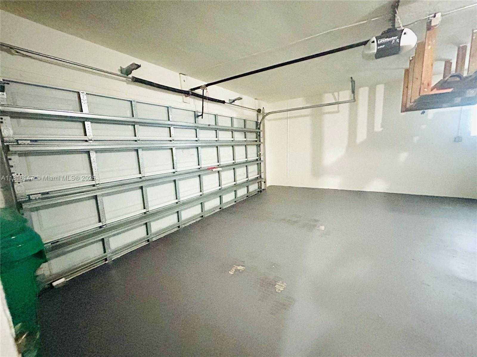 Small Image of 17221 SOUTH WEST 87TH CT, Palmetto Bay Number 24