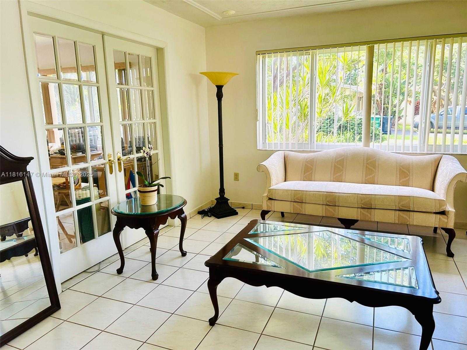 Small Image of 17221 SOUTH WEST 87TH CT, Palmetto Bay Number 9