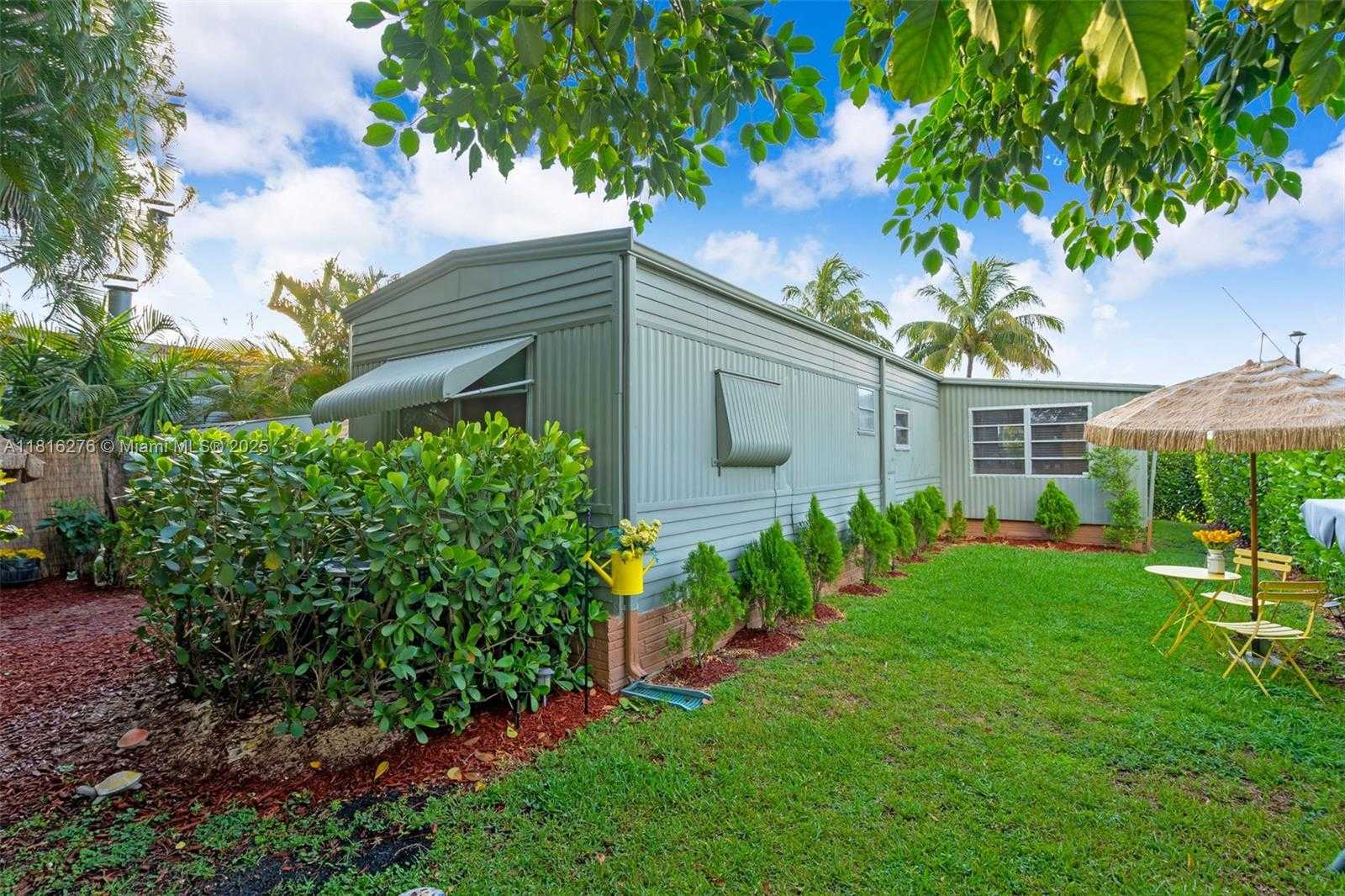 Small Image of 8360 SOUTH WEST 21ST ST, Davie Number 34