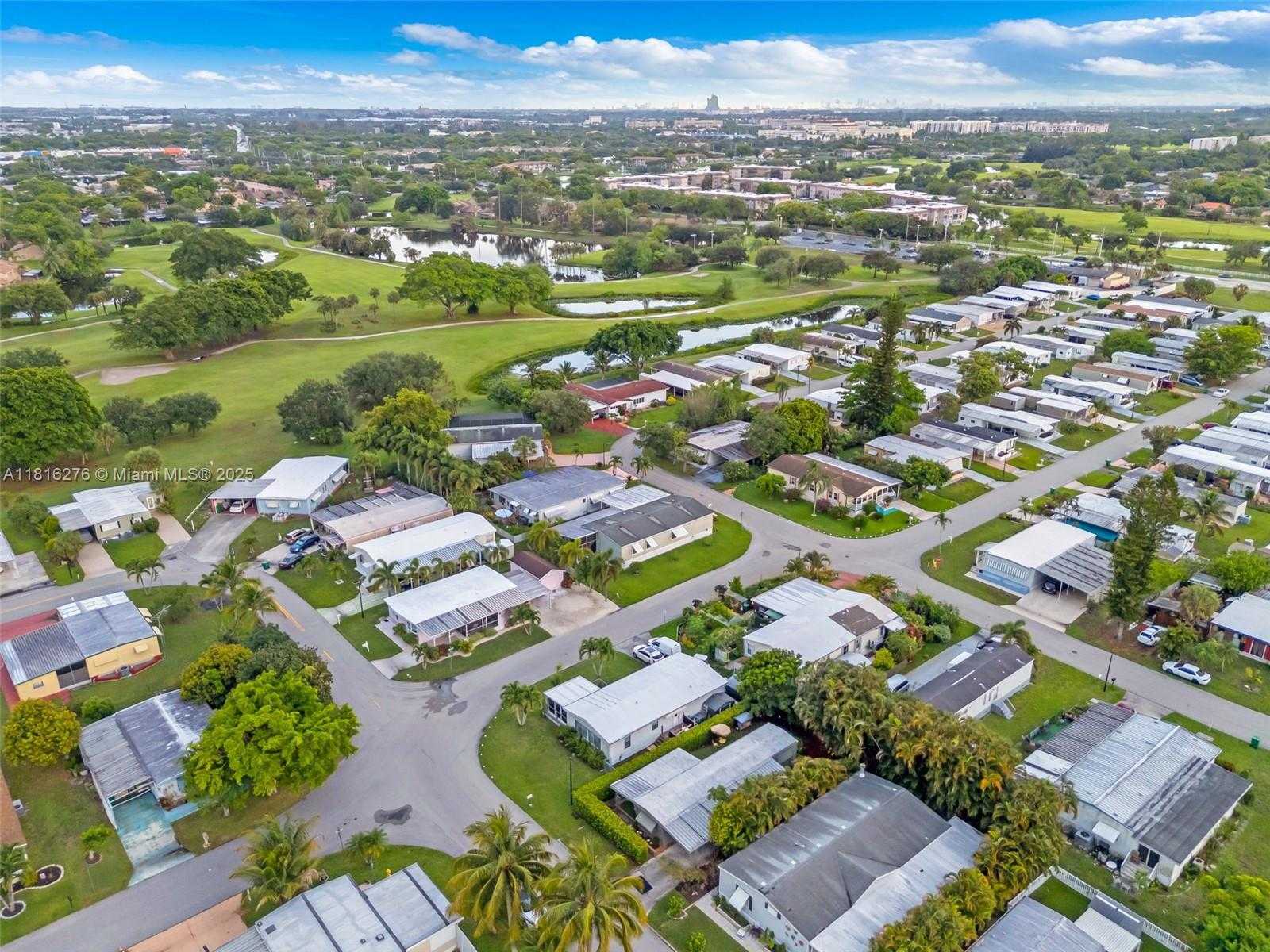 Small Image of 8360 SOUTH WEST 21ST ST, Davie Number 40