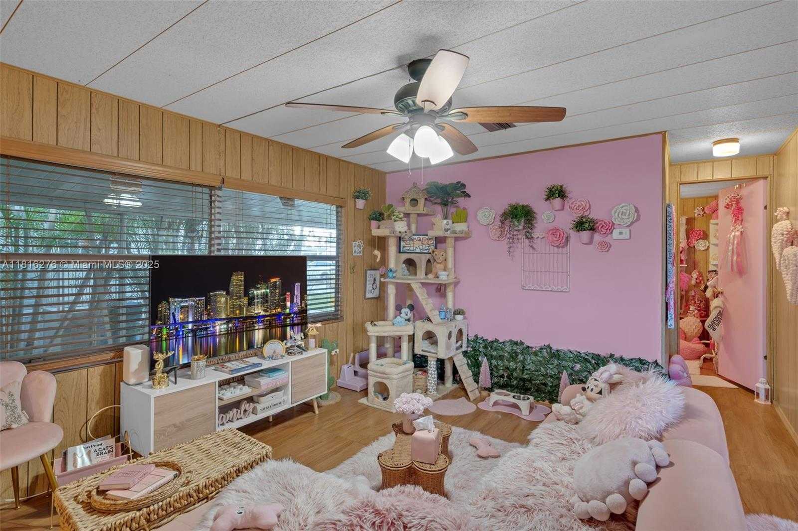 Small Image of 8360 SOUTH WEST 21ST ST, Davie Number 8