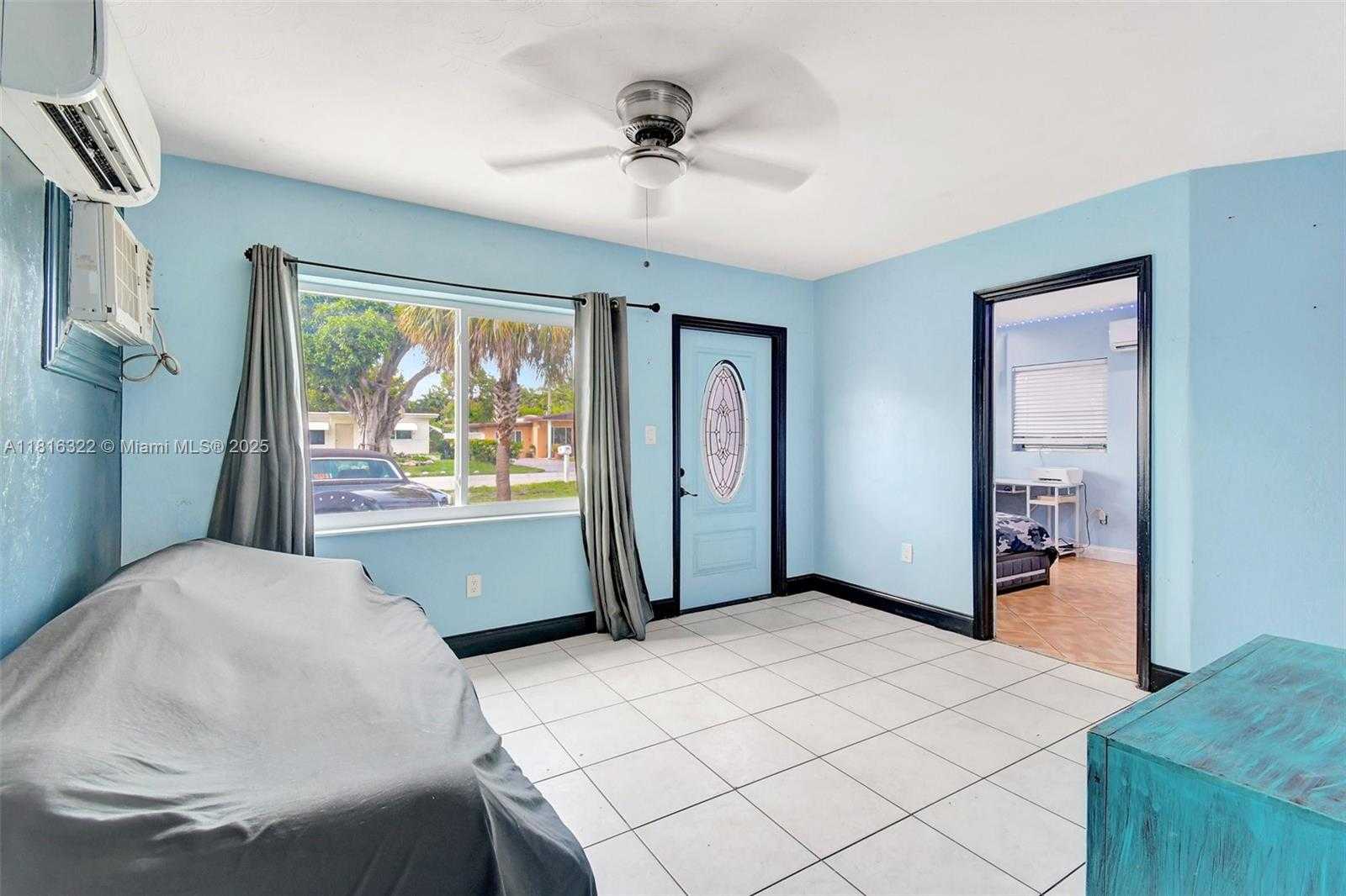 Small Image of 6336 SOUTH WEST 22ND ST, Miramar Number 3