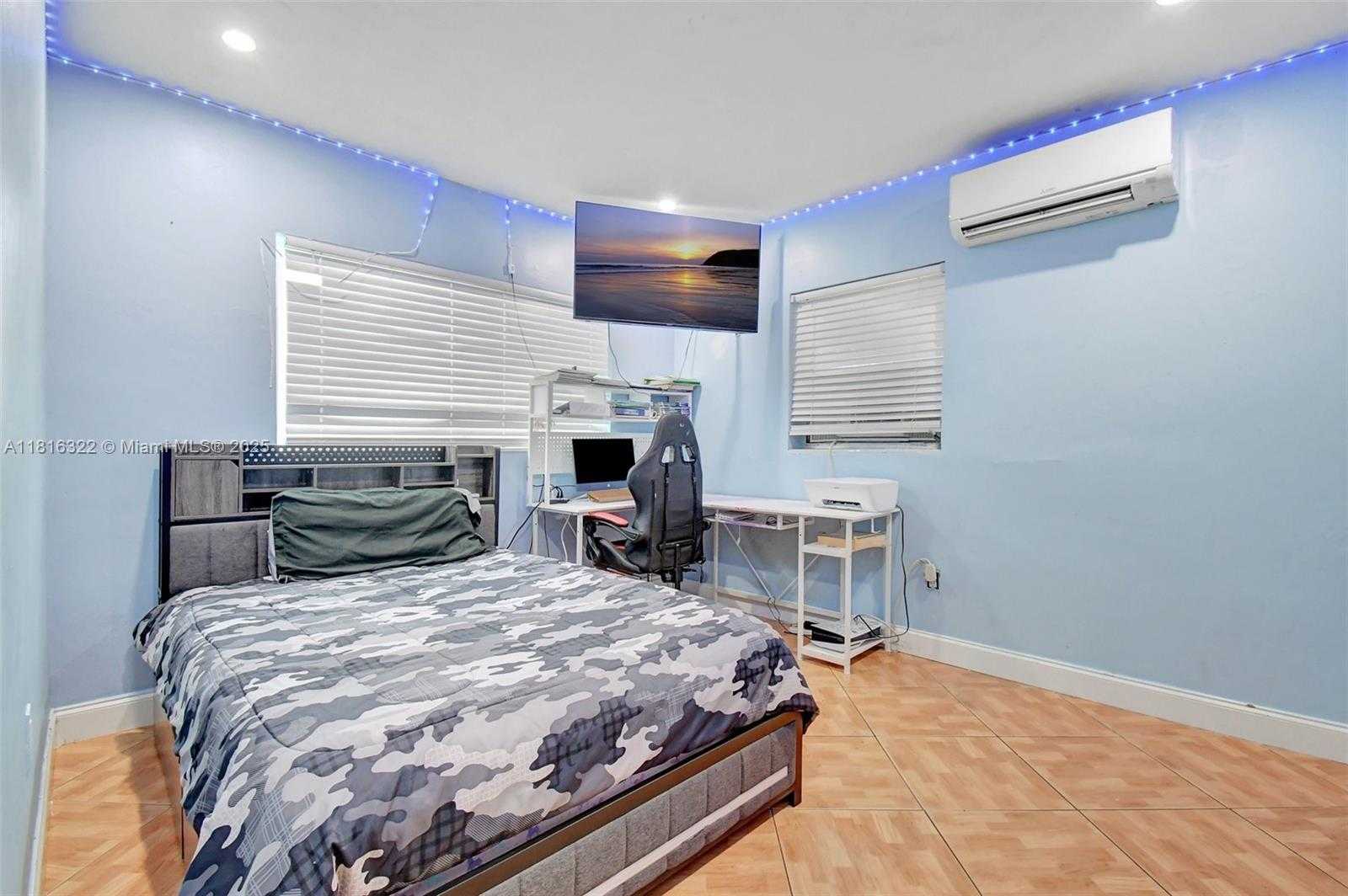 Small Image of 6336 SOUTH WEST 22ND ST, Miramar Number 7