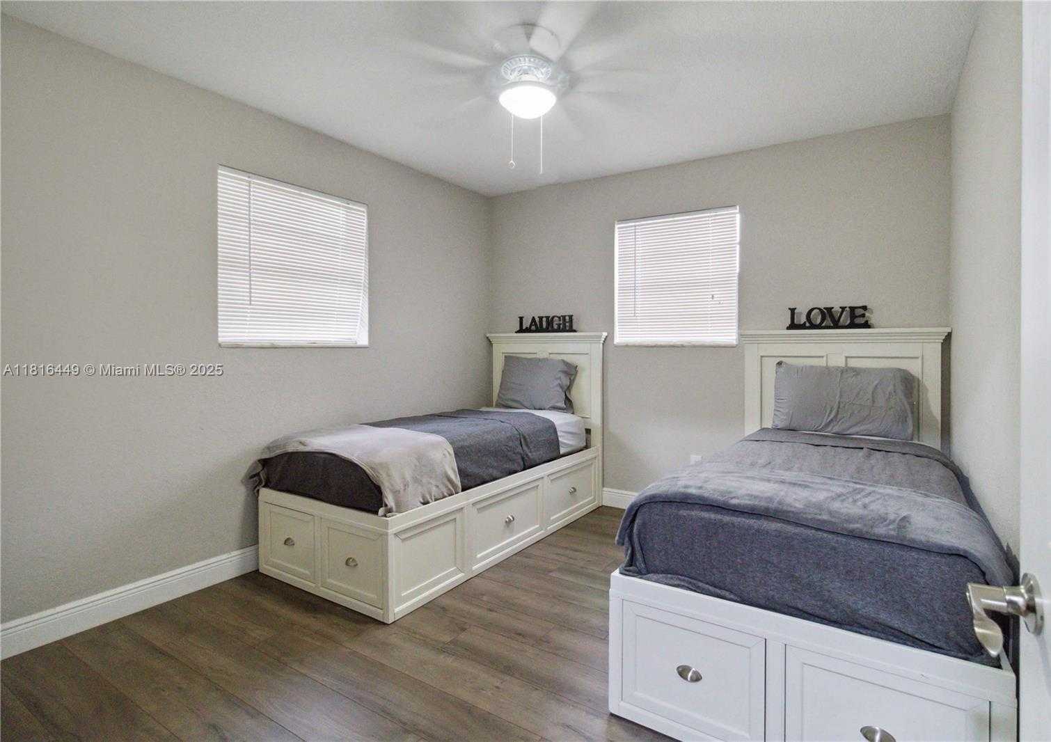 Small Image of 14952 SOUTH WEST 297TH TER, Homestead Number 22