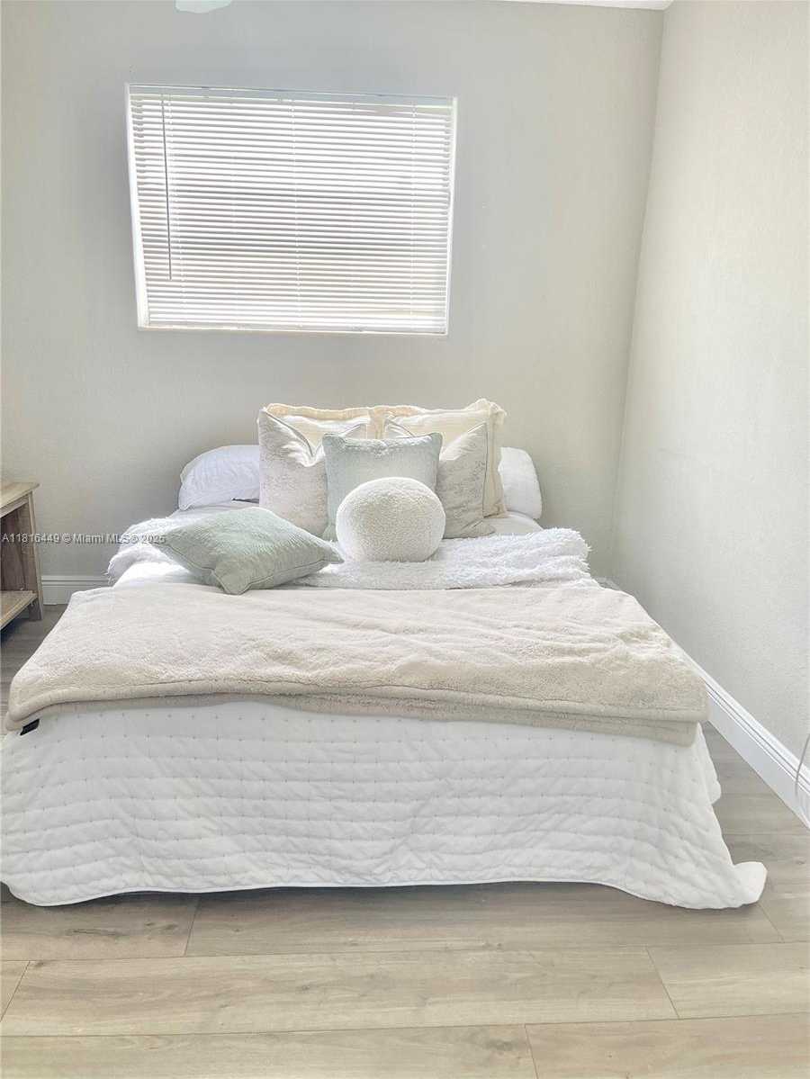 Small Image of 14952 SOUTH WEST 297TH TER, Homestead Number 28