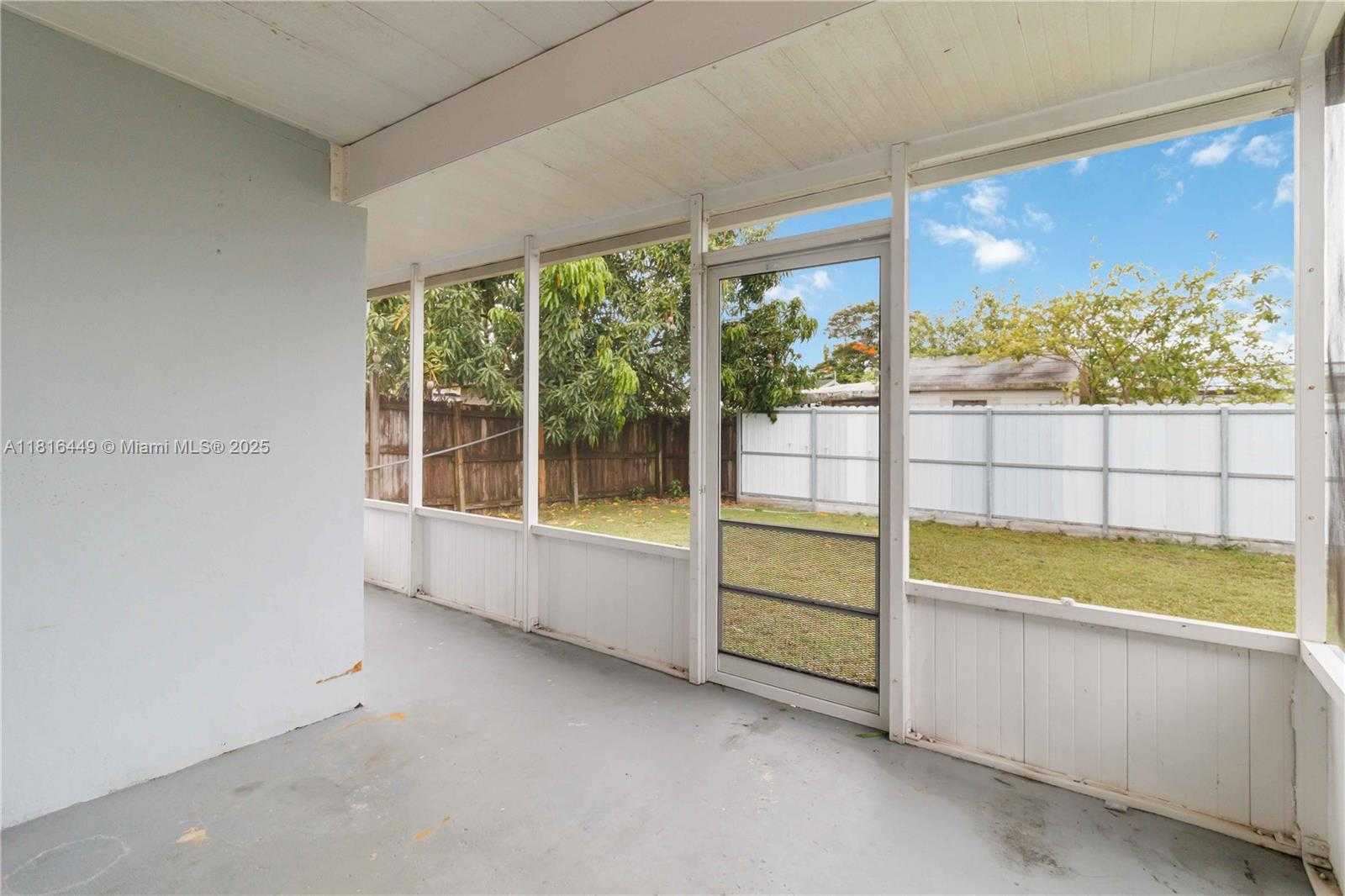 Small Image of 14952 SOUTH WEST 297TH TER, Homestead Number 33