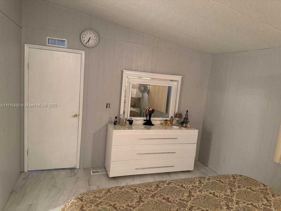 Small Image of 5103 NORTH WEST 1ST WAY, Deerfield Beach Number 15