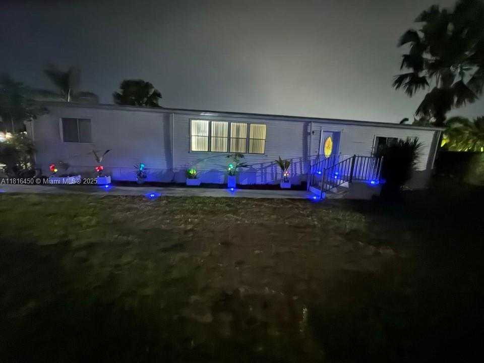 Small Image of 5103 NORTH WEST 1ST WAY, Deerfield Beach Number 2