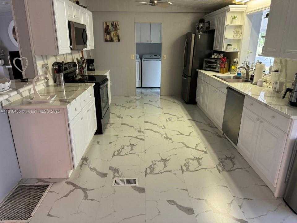 Small Image of 5103 NORTH WEST 1ST WAY, Deerfield Beach Number 7