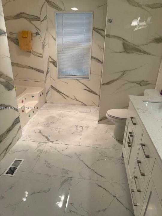 Small Image of 5103 NORTH WEST 1ST WAY, Deerfield Beach Number 9