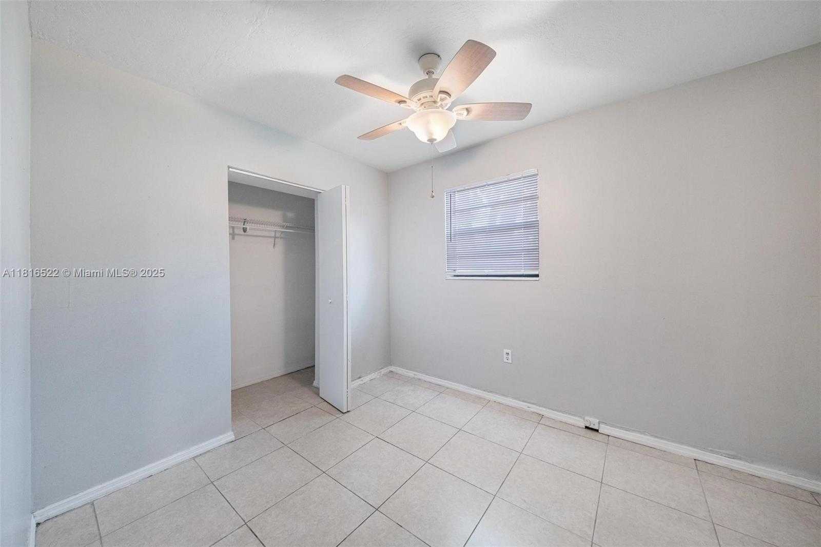 Small Image of 2130 ACAPULCO DR, Miramar Number 30