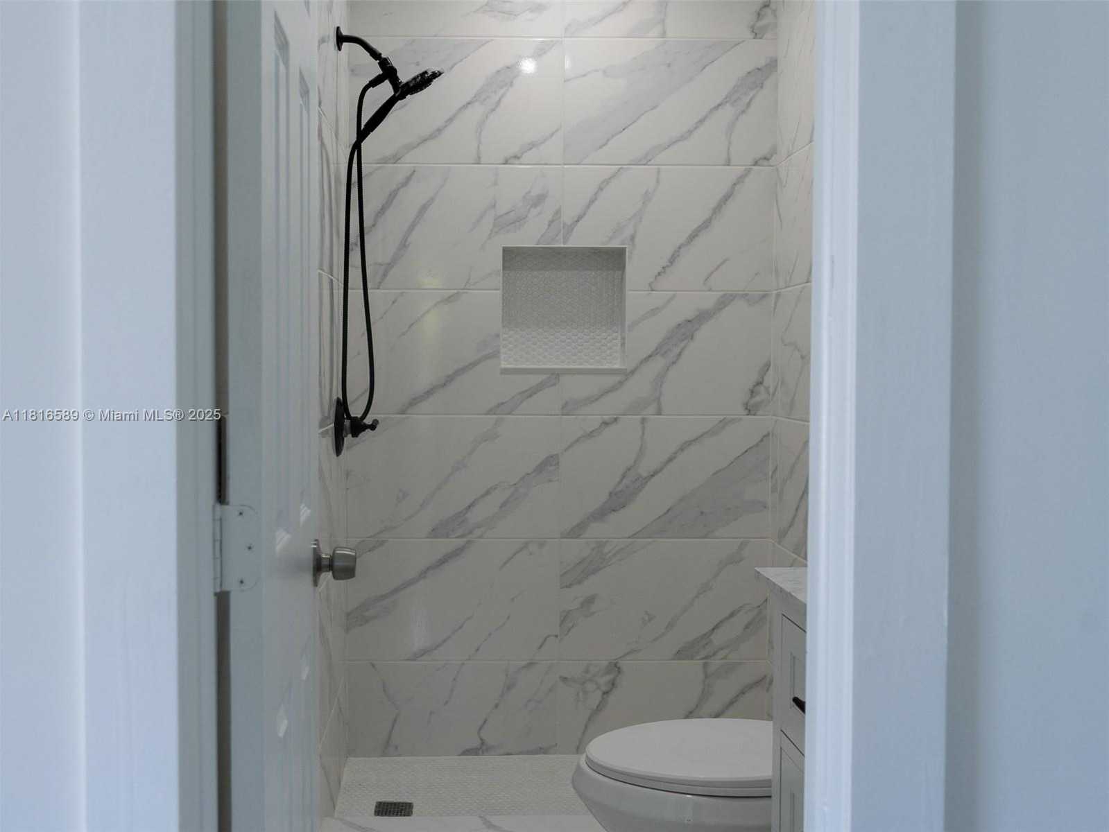 Small Image of 3613 SOUTH WEST 12TH PL, Fort Lauderdale Number 15