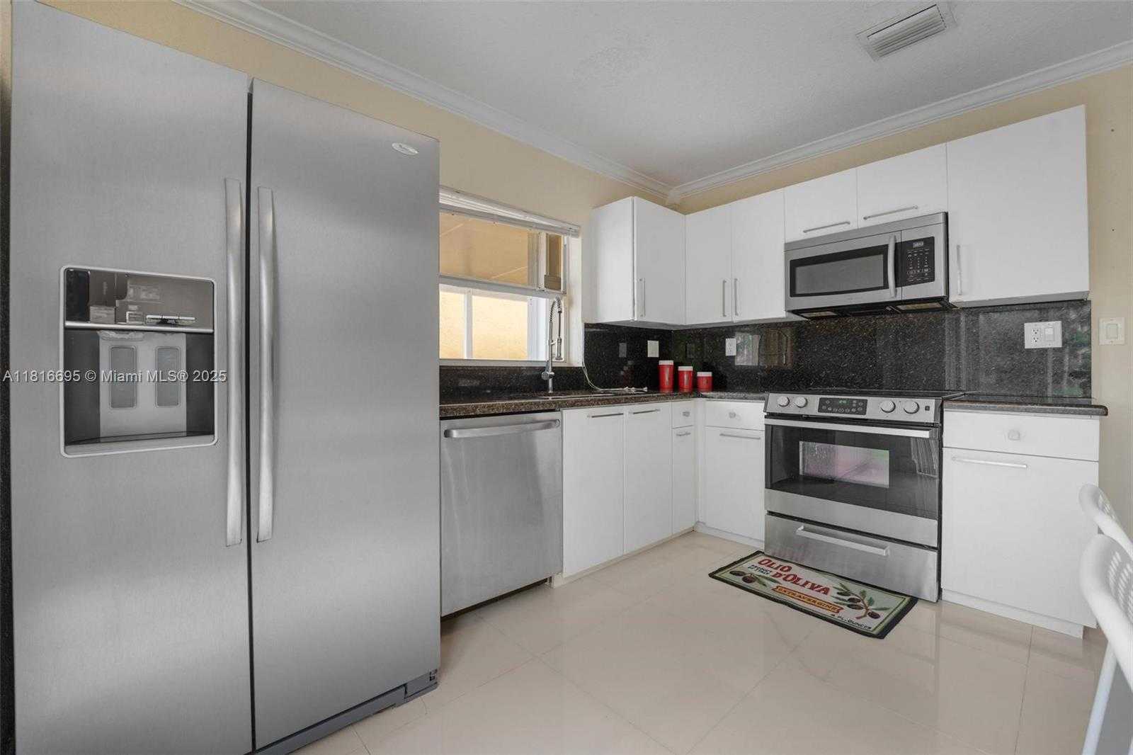 Small Image of 12640 NORTH WEST 12TH CT, Sunrise Number 13