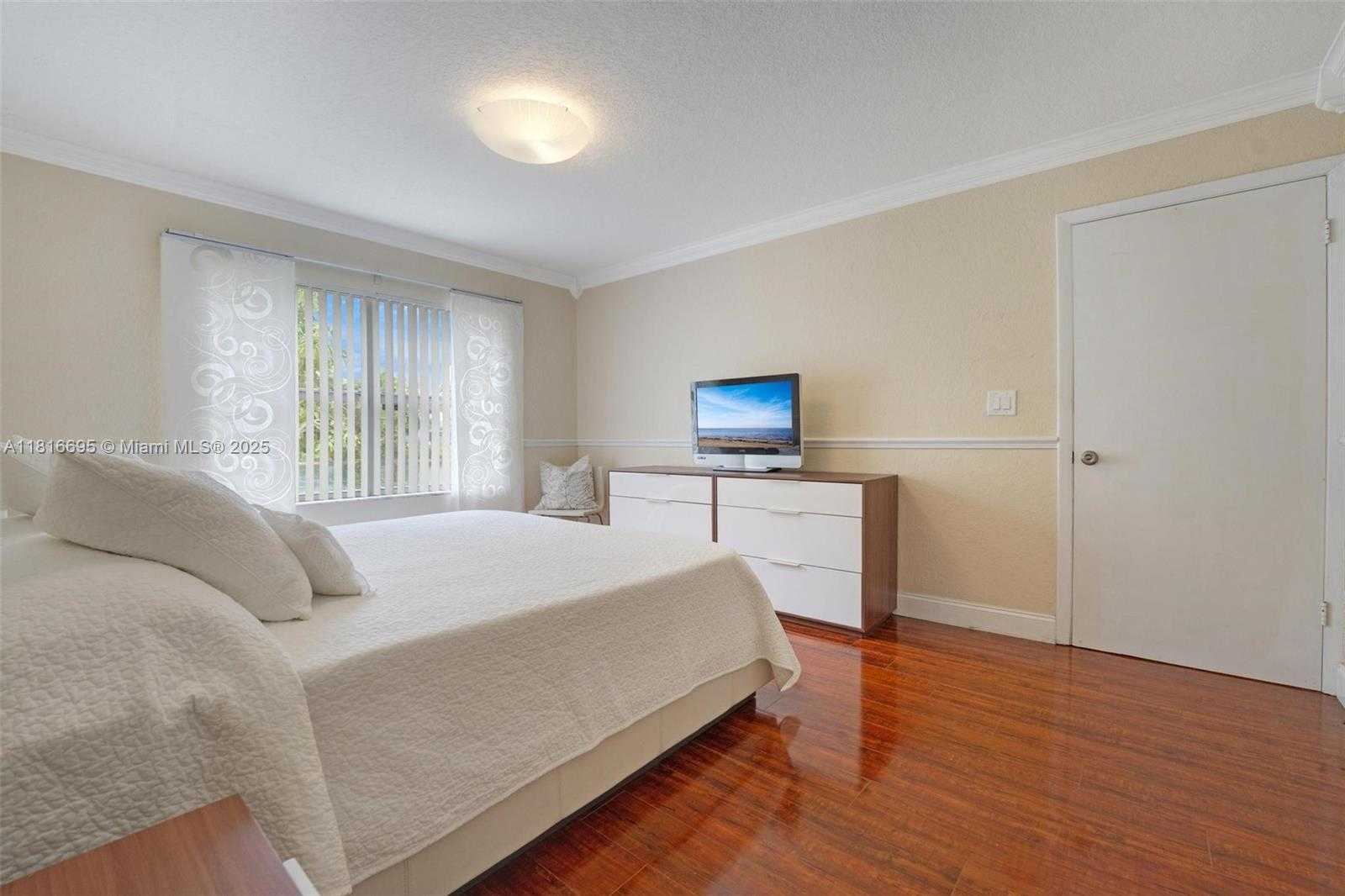 Small Image of 12640 NORTH WEST 12TH CT, Sunrise Number 18