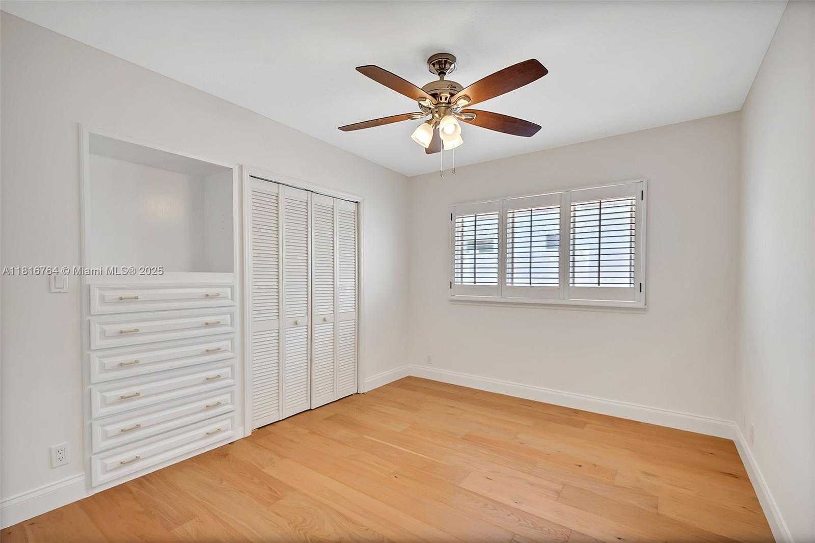 Small Image of 325 BONTONA AVE, Fort Lauderdale Number 17