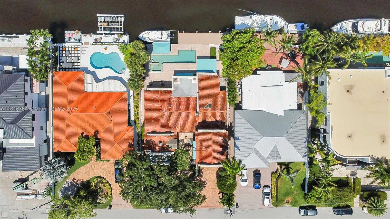 Small Image of 325 BONTONA AVE, Fort Lauderdale Number 32