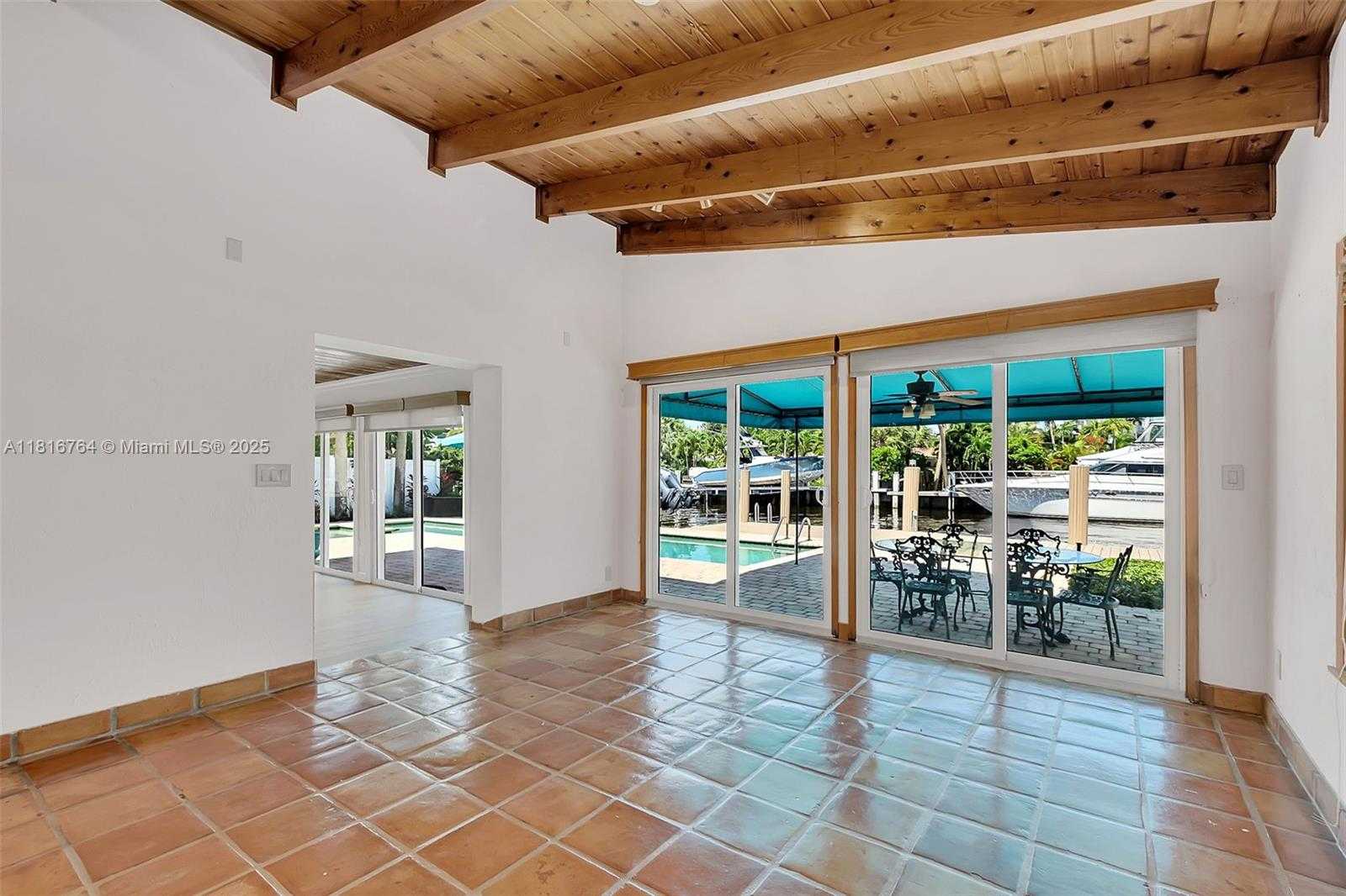 Small Image of 325 BONTONA AVE, Fort Lauderdale Number 6
