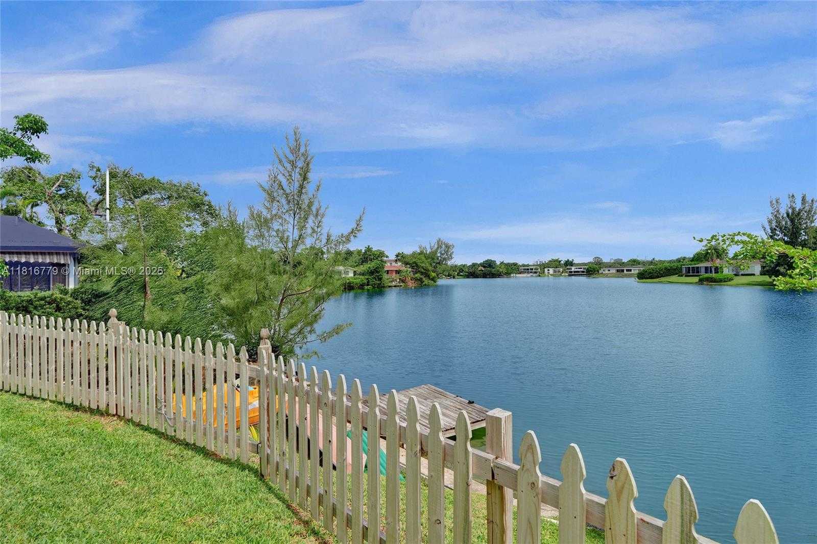 Small Image of 2050 NORTH EAST 196TH TER, North Miami Beach Number 63
