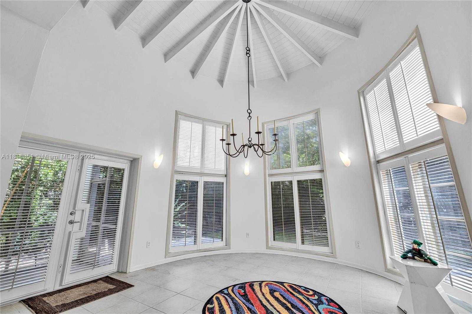 Small Image of 923 CATALONIA AVE, Coral Gables Number 8