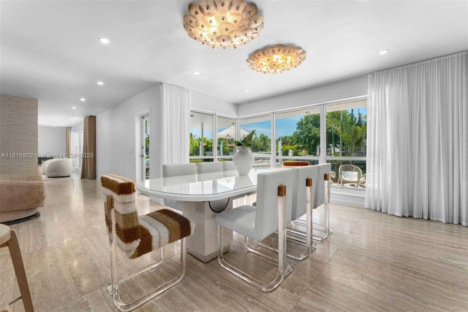 Small Image of 1250 NORTH EAST 87TH ST, Miami Number 14