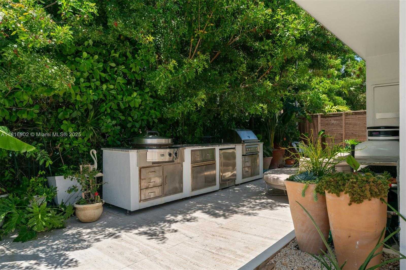 Small Image of 1250 NORTH EAST 87TH ST, Miami Number 35