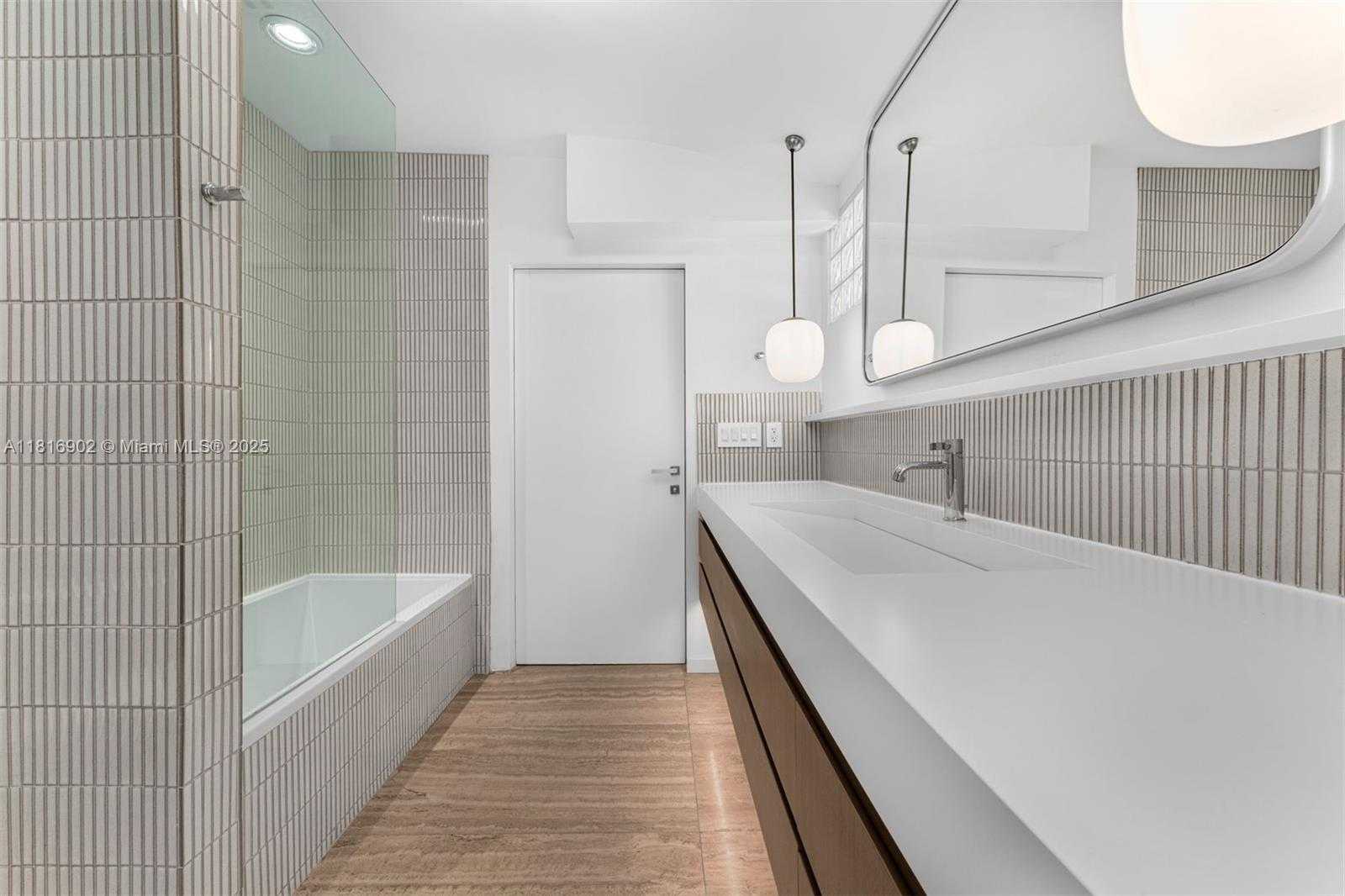 Small Image of 1250 NORTH EAST 87TH ST, Miami Number 39