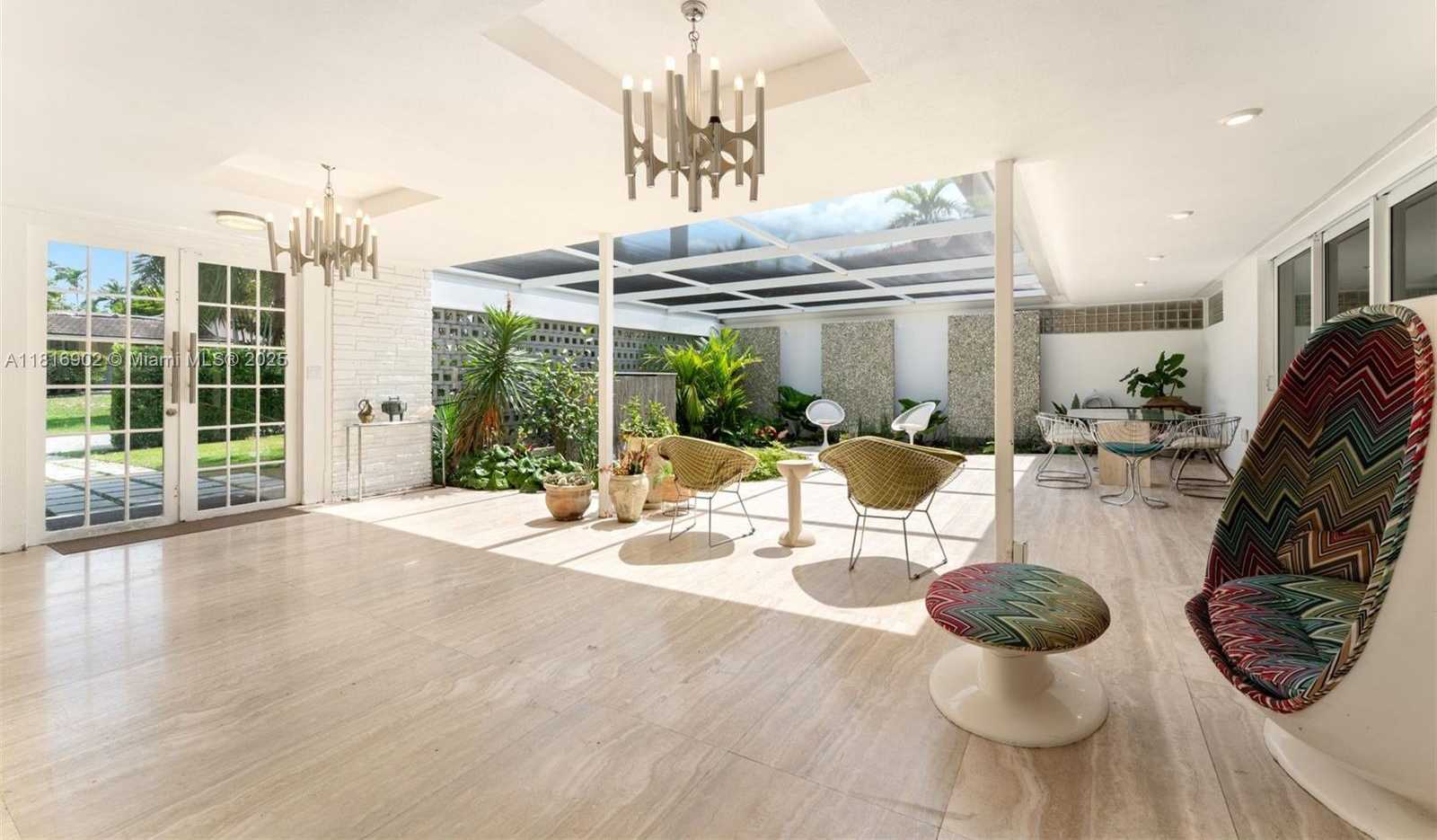 Small Image of 1250 NORTH EAST 87TH ST, Miami Number 4