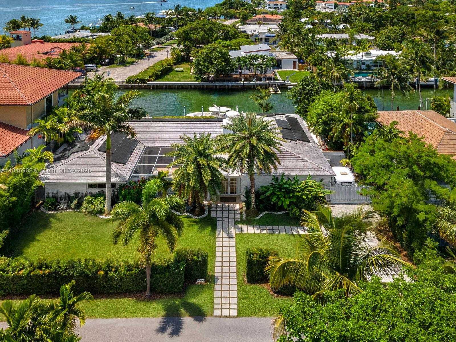 Small Image of 1250 NORTH EAST 87TH ST, Miami Number 45