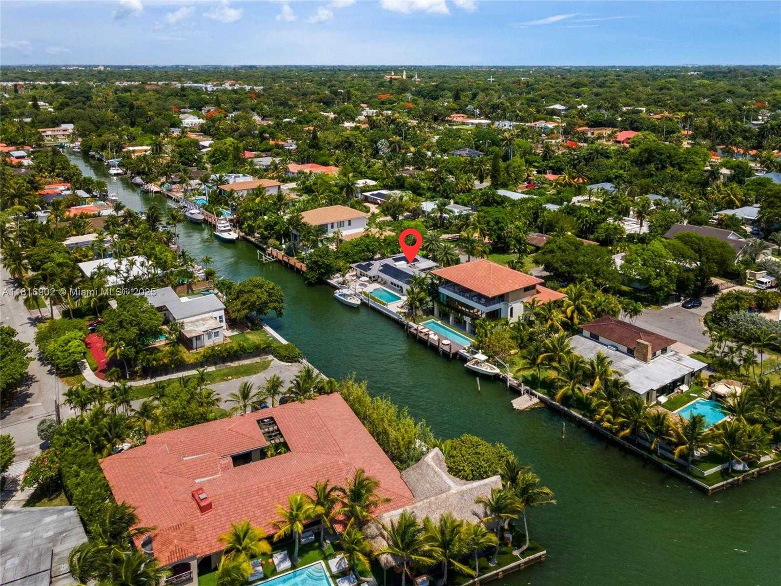 Small Image of 1250 NORTH EAST 87TH ST, Miami Number 50