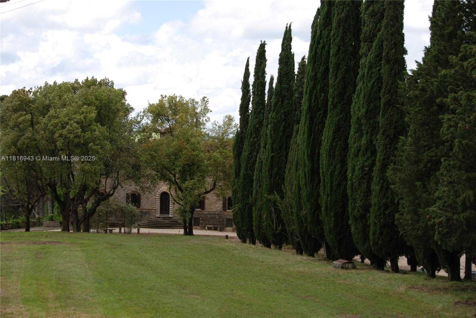 Small Image of ASSISI FRAZIONE S GREGORIO, Out of City Number 20
