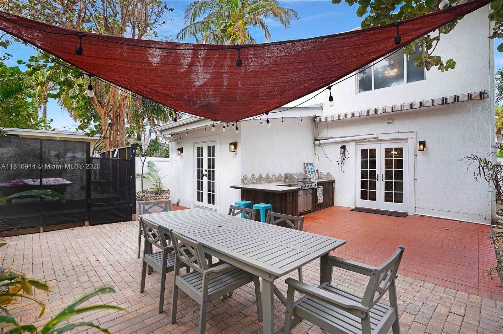 Small Image of 314 OREGON ST, Hollywood Number 28