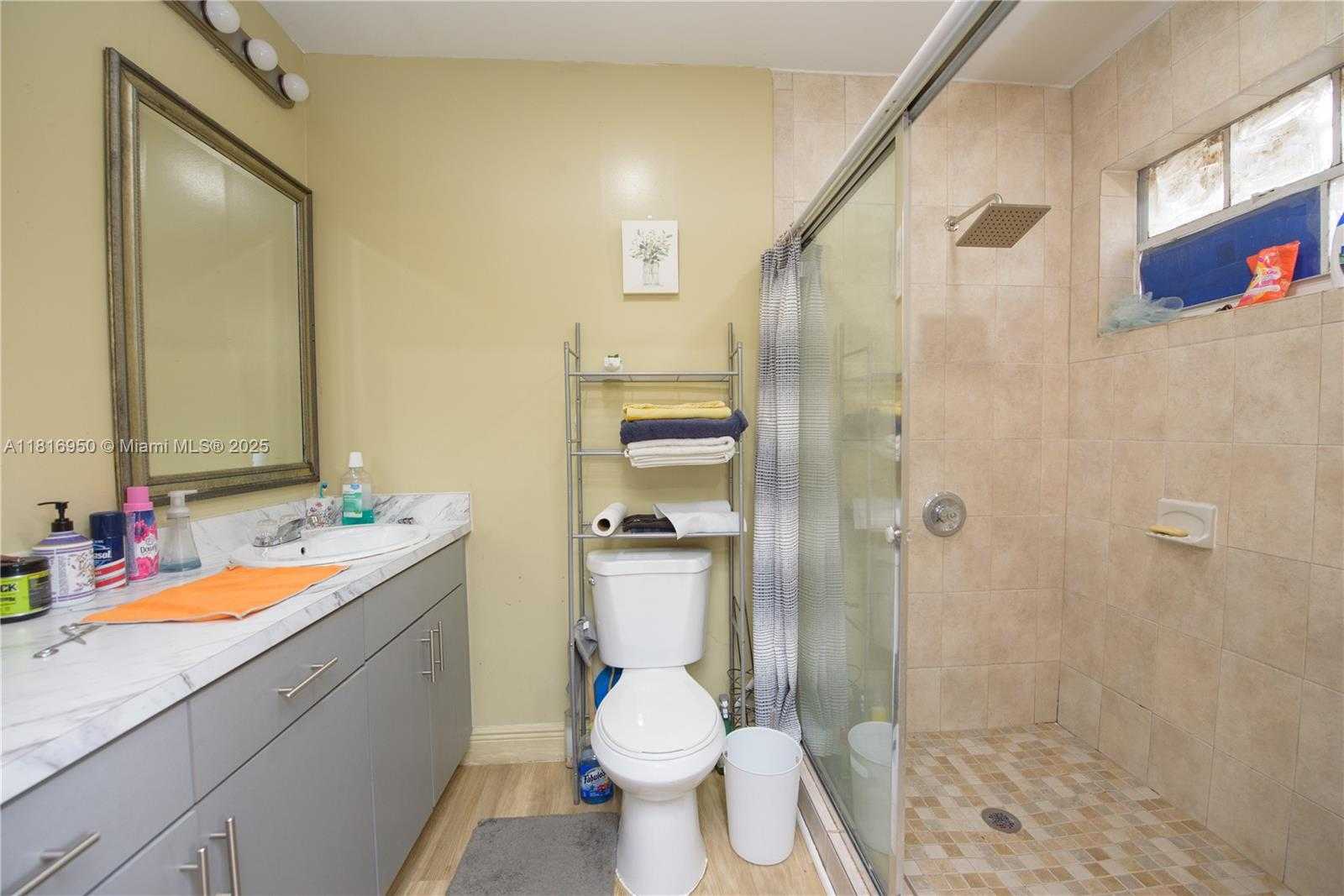 Small Image of 916 NORTH WEST 3RD AVE, Homestead Number 20