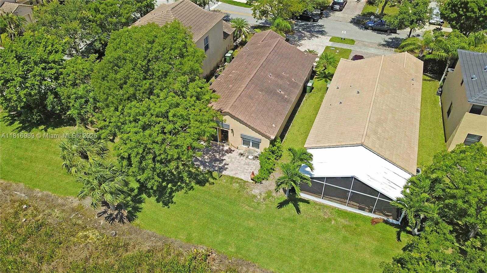 Small Image of 1585 SOUTH EAST 20TH RD, Homestead Number 21