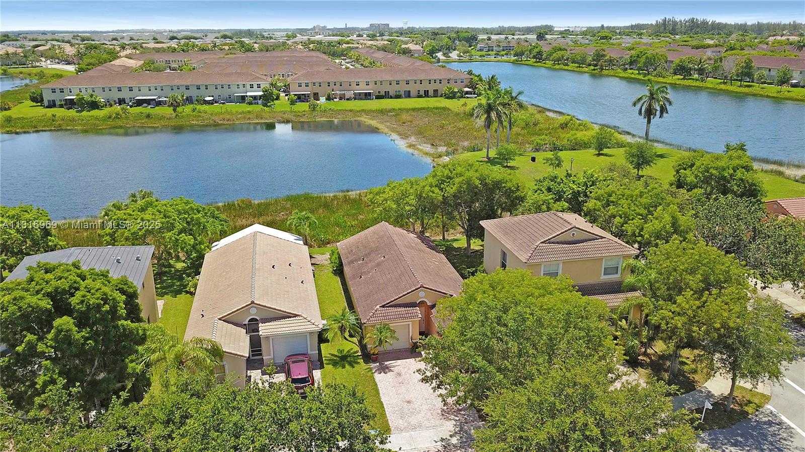 Small Image of 1585 SOUTH EAST 20TH RD, Homestead Number 25