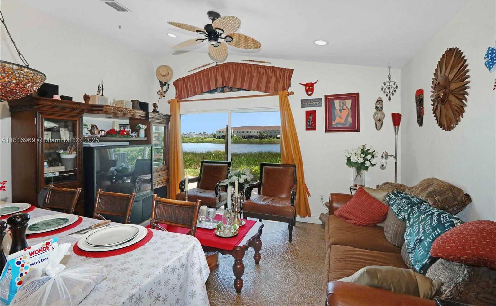 Small Image of 1585 SOUTH EAST 20TH RD, Homestead Number 5
